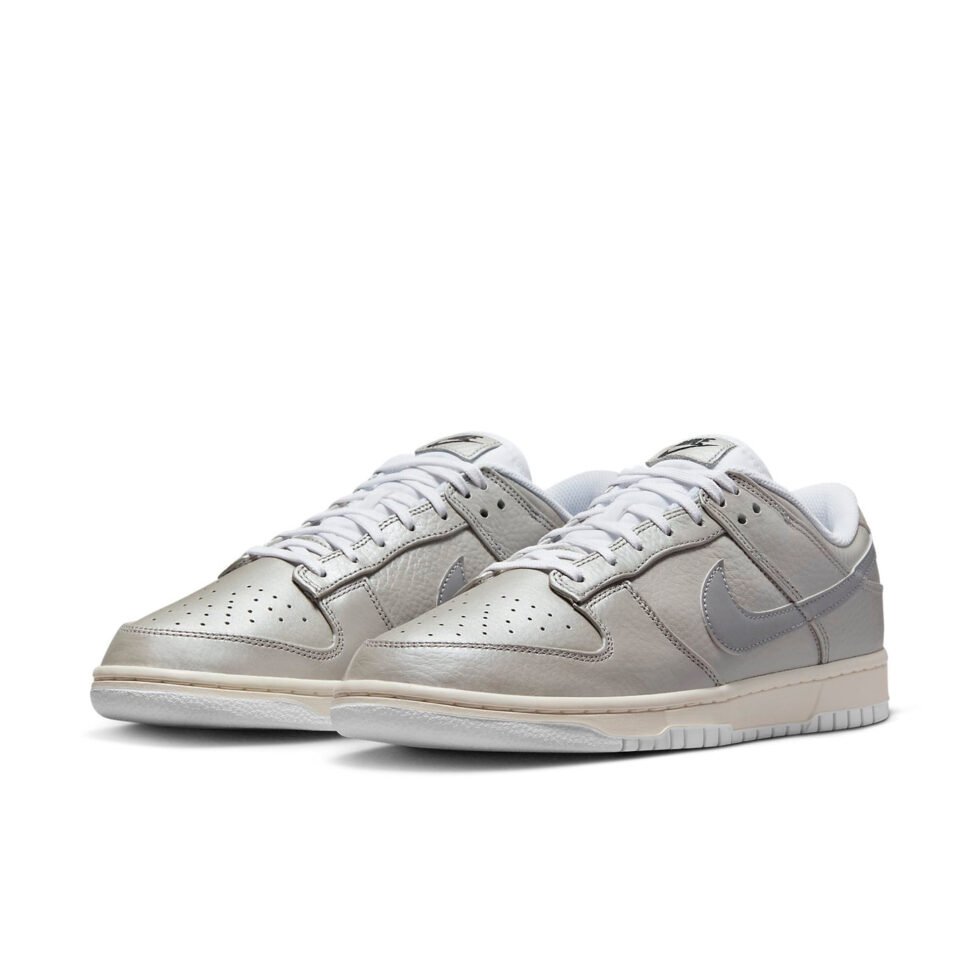 Nike Dunk Low SE 'Metallic Silver' DX3197-095 - Image 3