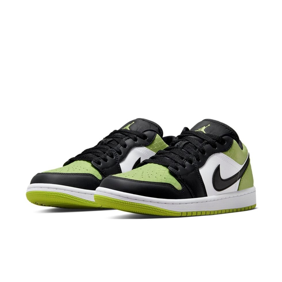 (WMNS) Air Jordan 1 Low SE 'Vivid Green Snakeskin' DX4446-301 - Image 3