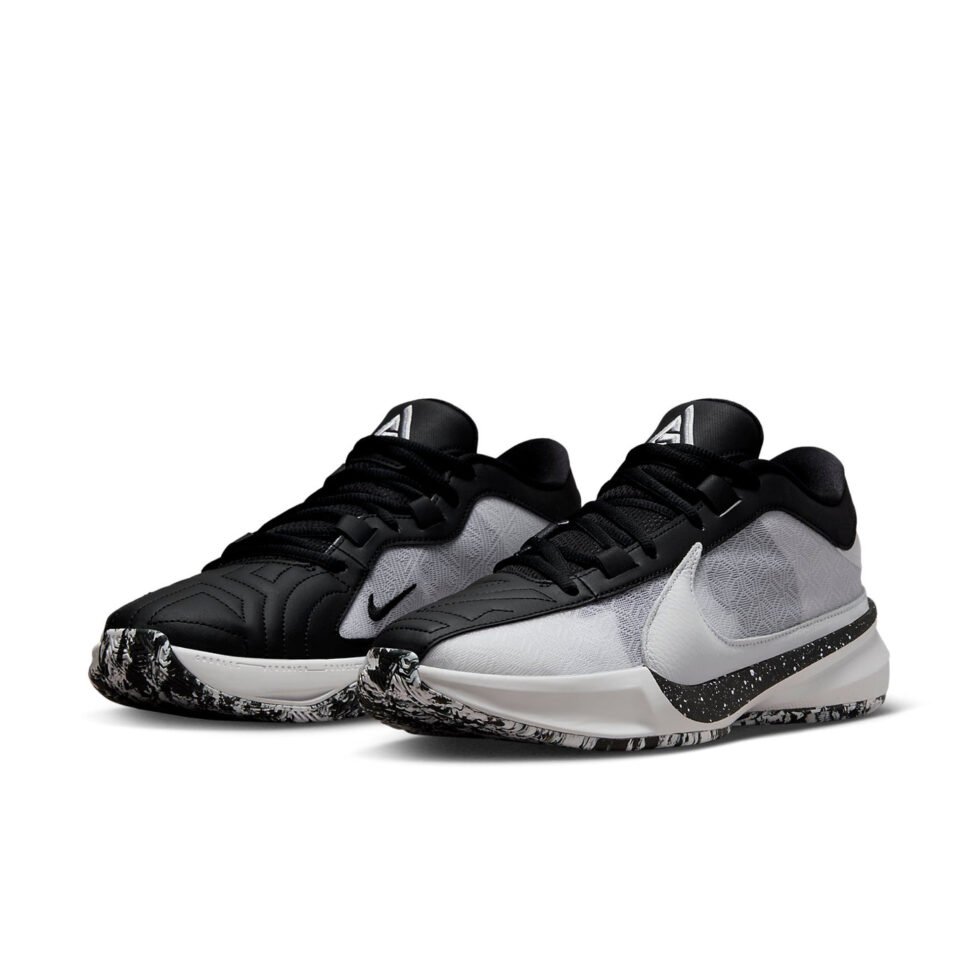 Nike Zoom Freak 5 EP 'Oreo' DX4996-101 - Image 2