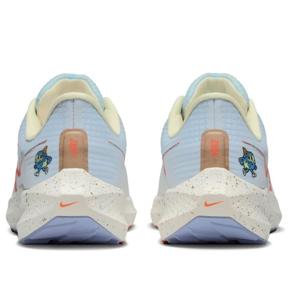 (WMNS) Nike Air Zoom Pegasus 39 'Light Thistle Safety Orange' DX6047-181 - Image 5
