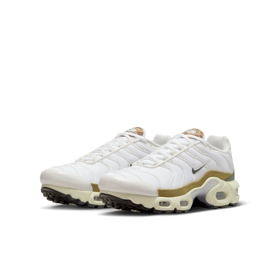 (GS) Nike Air Max Plus 'Leopard' DX9283-100 - Image 3