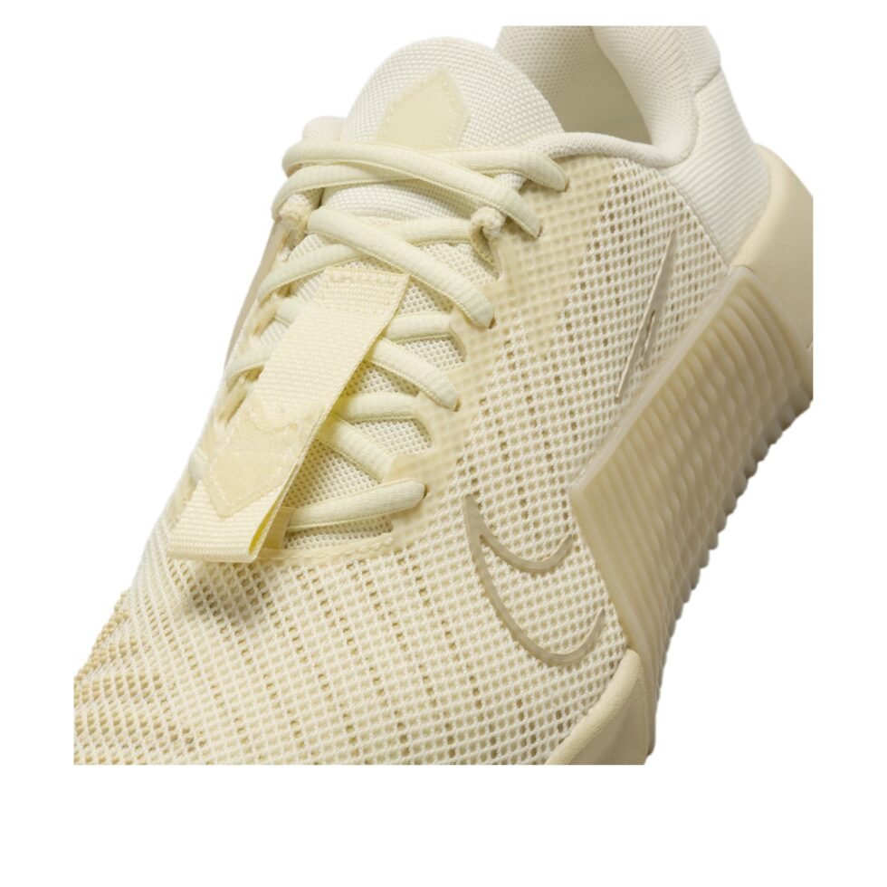 (WMNS) Nike Metcon 9 'Alabaster Desert Khaki' DZ2537-700 - Image 5