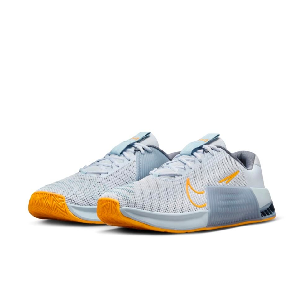 Nike Metcon 9 'Football Grey Light Armoury Blue' DZ2617-005 - Image 3