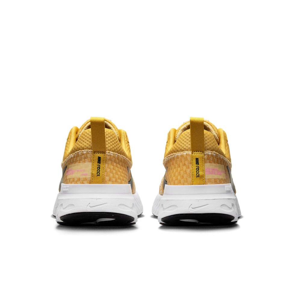 (WMNS) Nike React Infinity Run Flyknit 3 'Wheat Gold' DZ3016-700 - Image 5