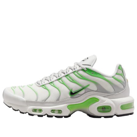 (WMNS) Nike Air Max Plus 'Green Strike' DZ3671-001