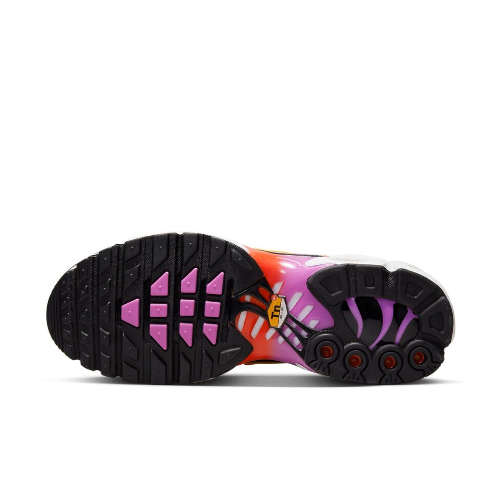 (WMNS) Nike Air Max Plus 'Fuchsia Picante Gradient' DZ3671-100 - Image 6