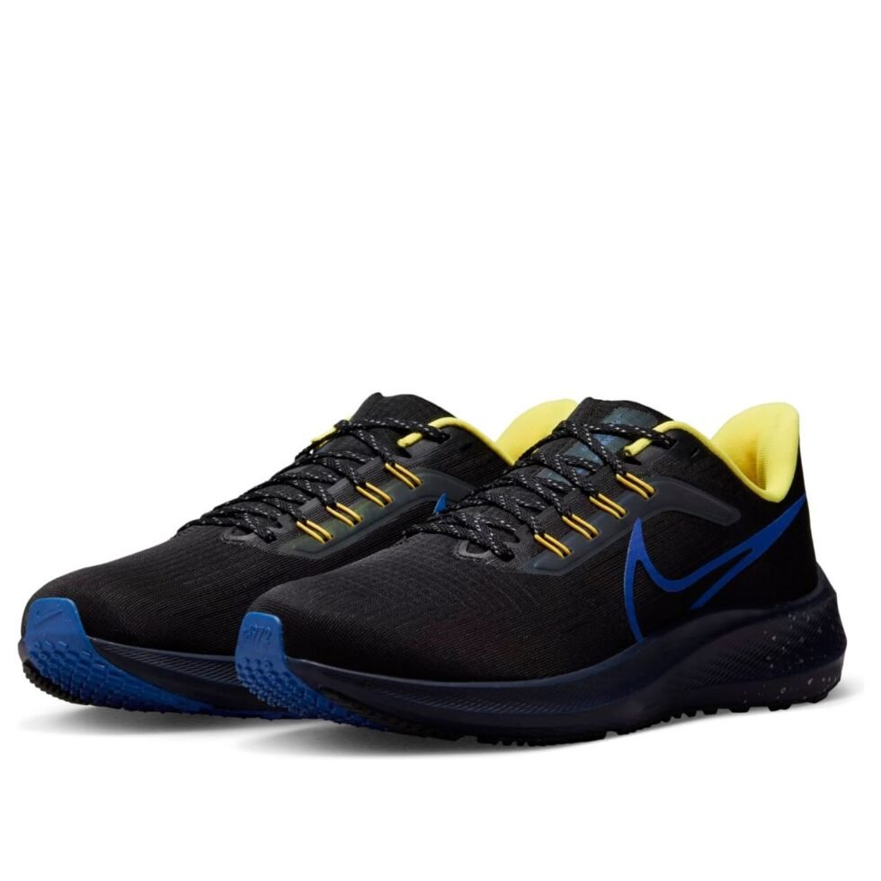 Nike Air Zoom Pegasus 39 'Black Hyper Royal Speckled' DZ4846-001 - Image 3