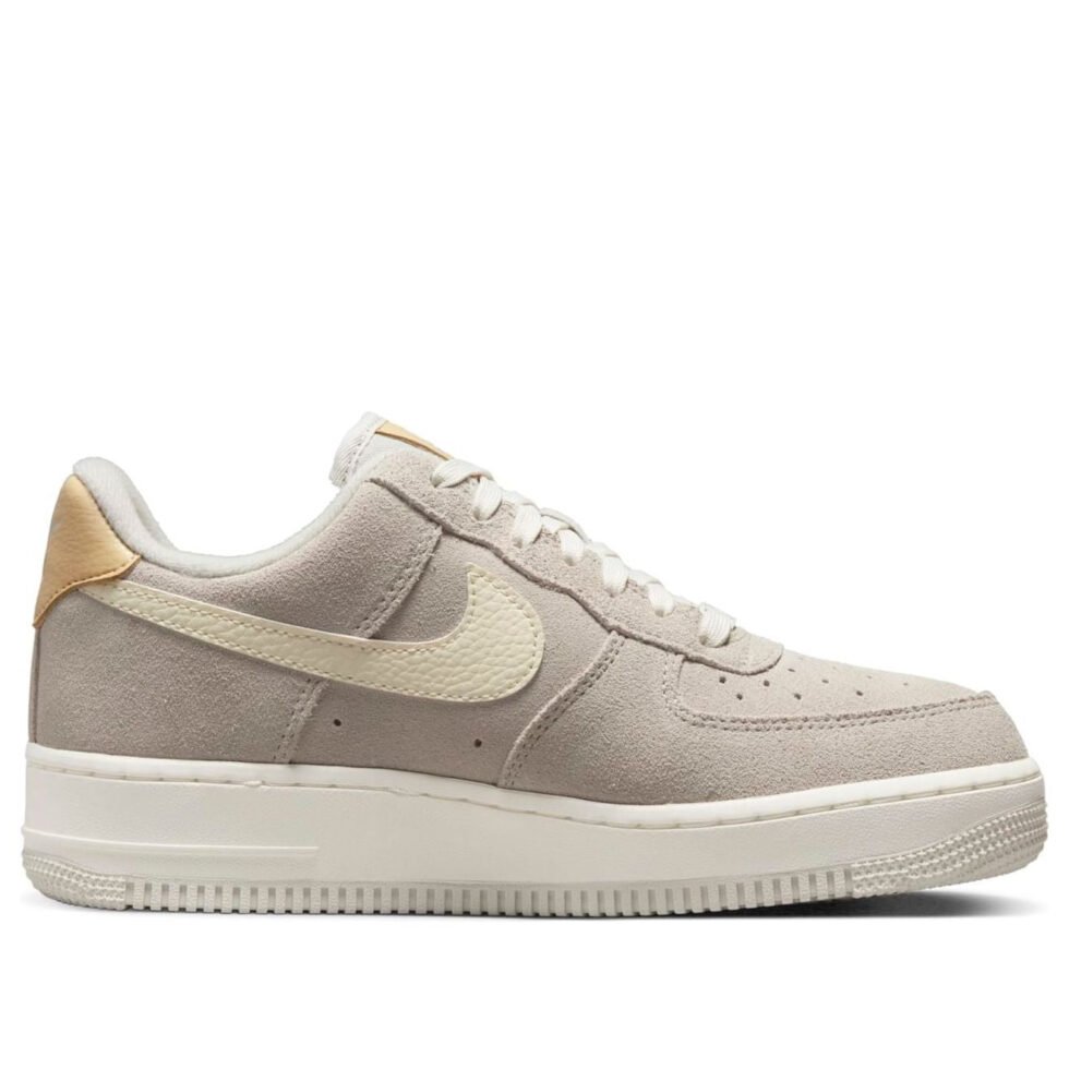 (WMNS) Nike Air Force 1 Low '07 'Light Bone' DZ4863-001 - Image 2