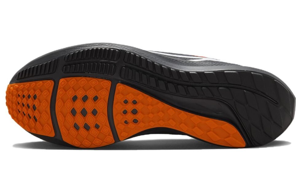 Nike x NFL Air Zoom Pegasus 40 'Cincinnati Bengals' DZ5942-001 - Image 6