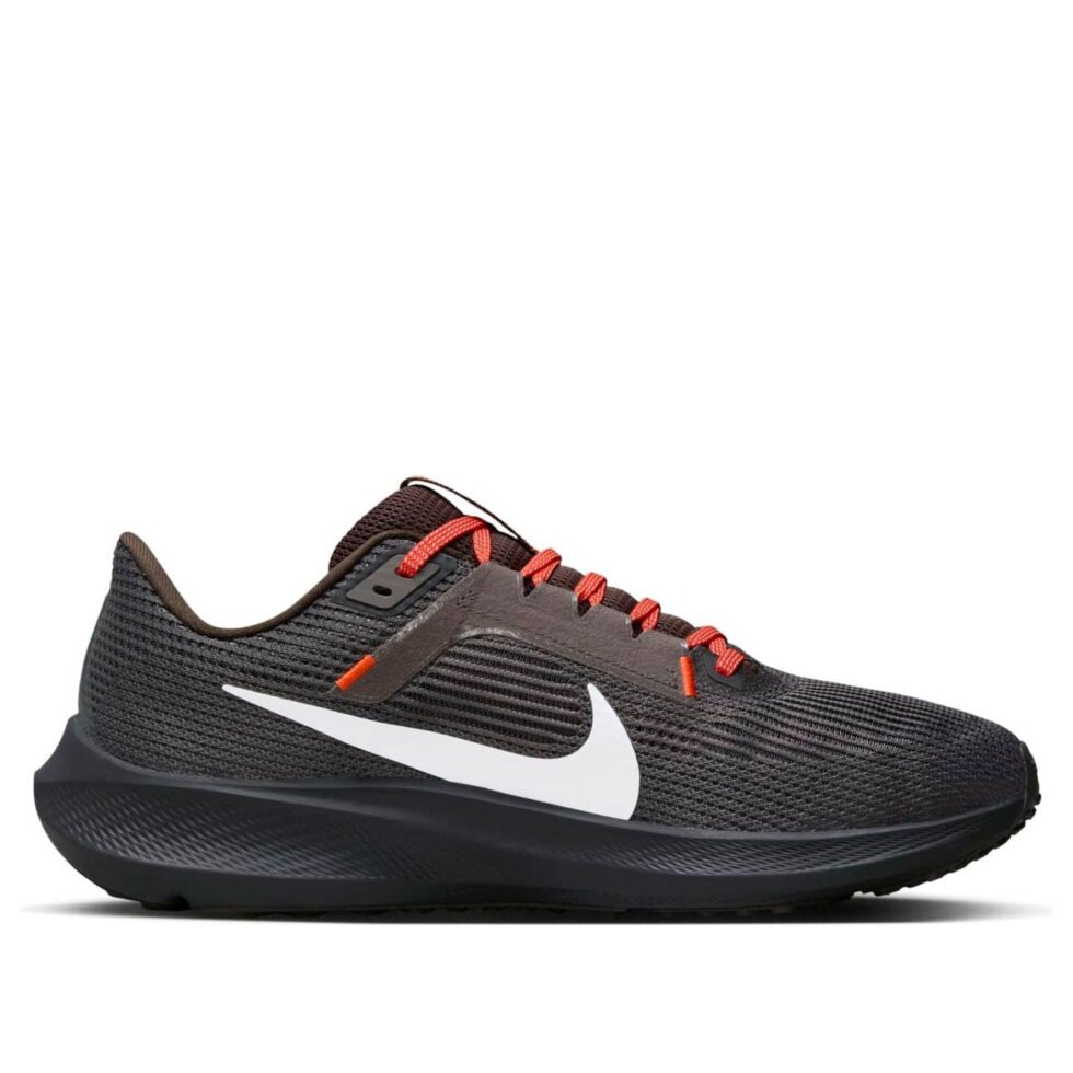 Nike x NFL Air Zoom Pegasus 40 'Cleveland Browns' DZ5950-001 - Image 2