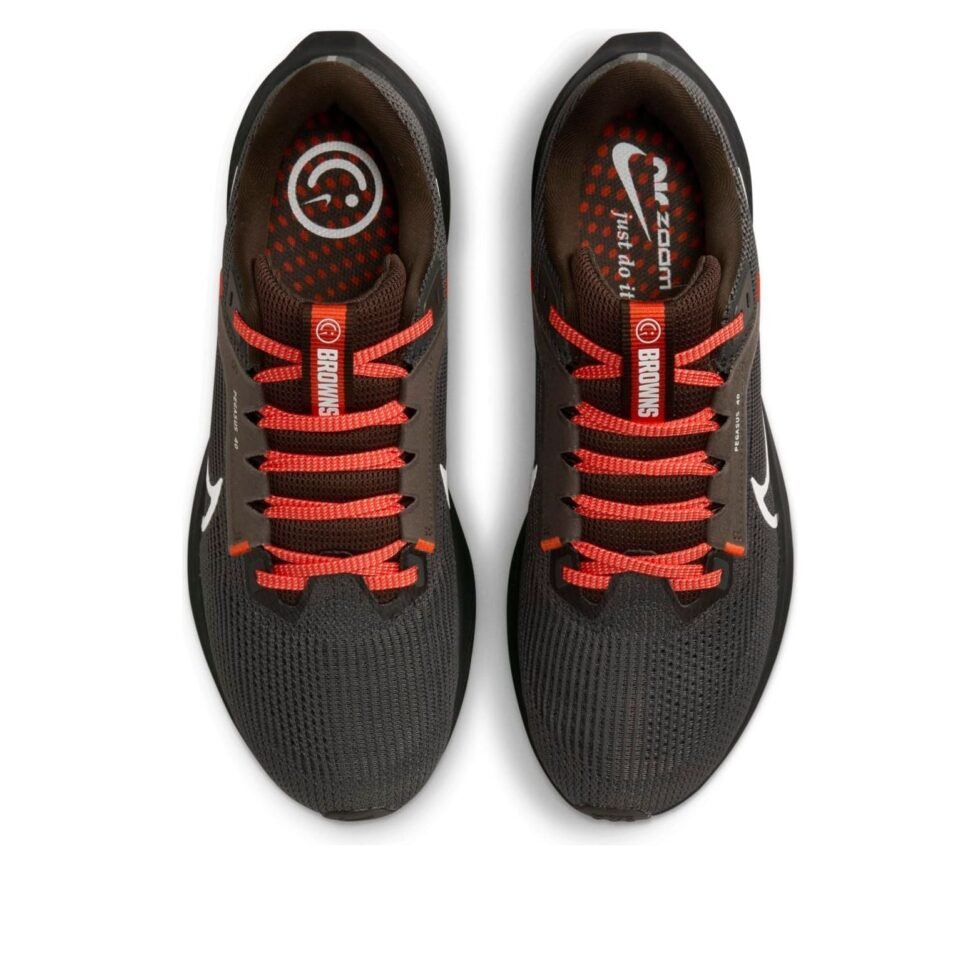 Nike x NFL Air Zoom Pegasus 40 'Cleveland Browns' DZ5950-001 - Image 4
