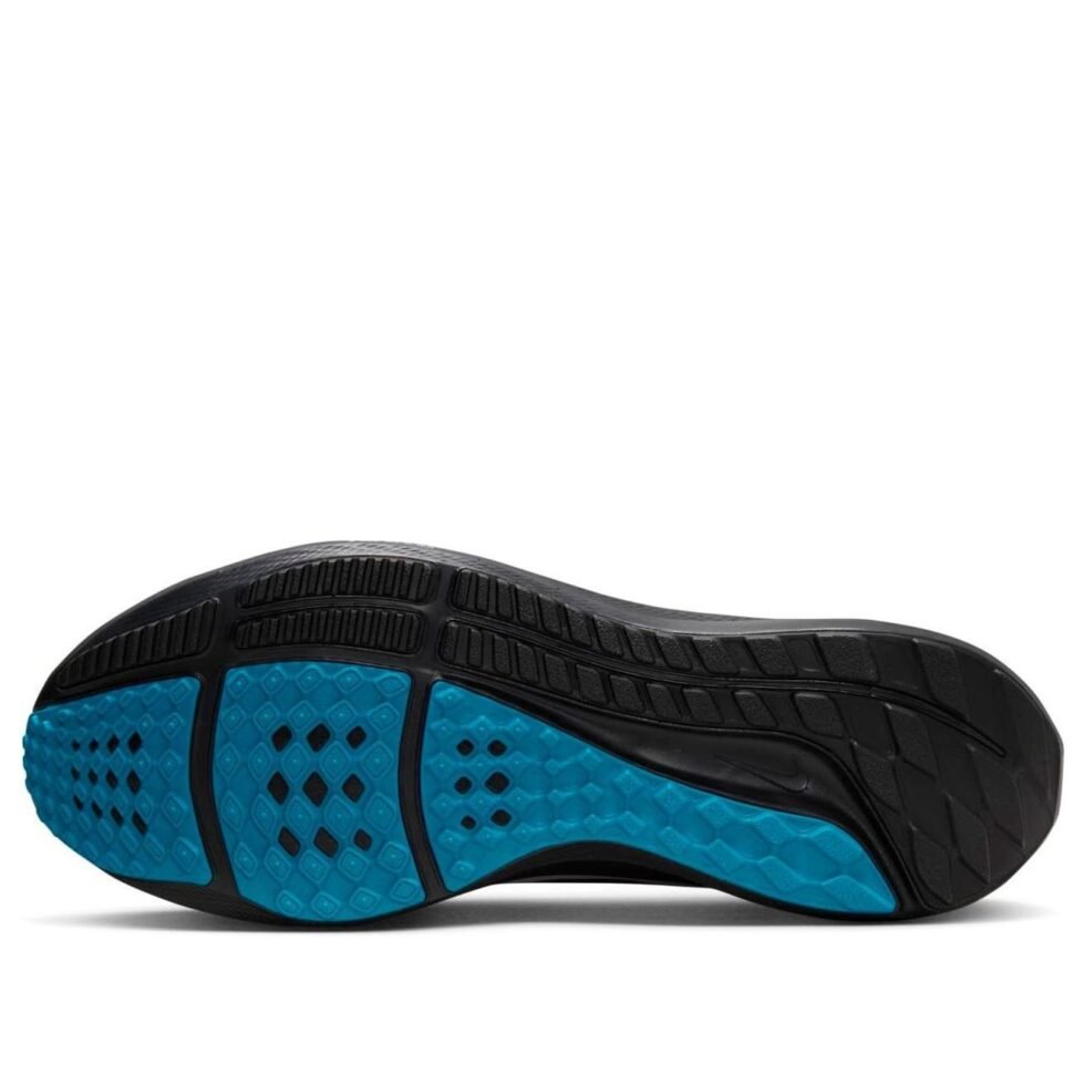 Nike x NFL Air Zoom Pegasus 40 'Carolina Panthers' DZ6010-001 - Image 6