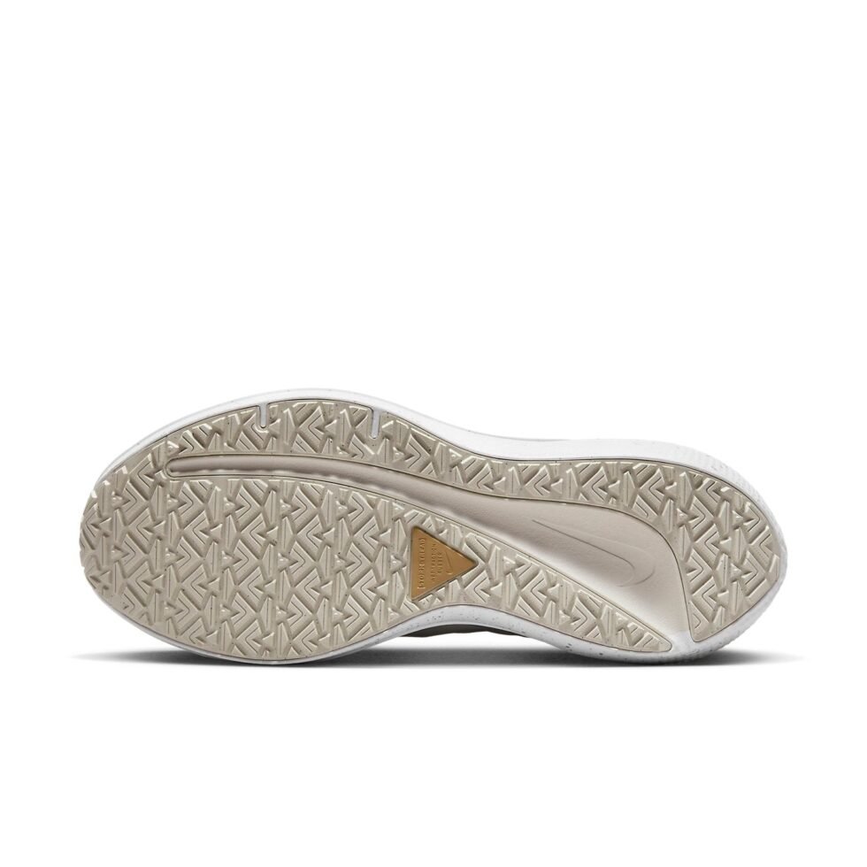 (WMNS) Nike Air Zoom Winflo 9 Shield 'Bling' FB1863-101 - Image 6