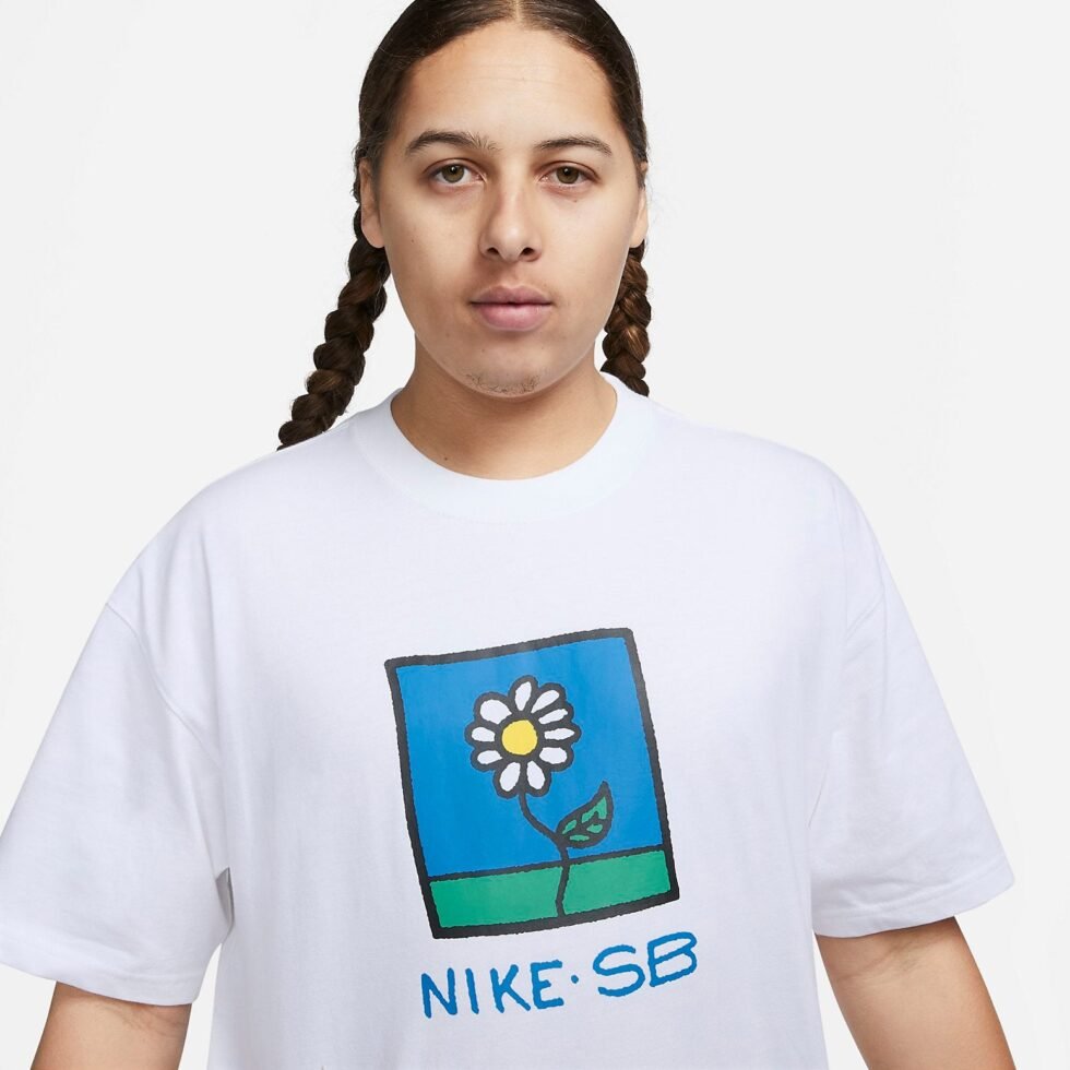 Nike SB Daisy T-Shirt 'White' FB8138-100 - Image 2