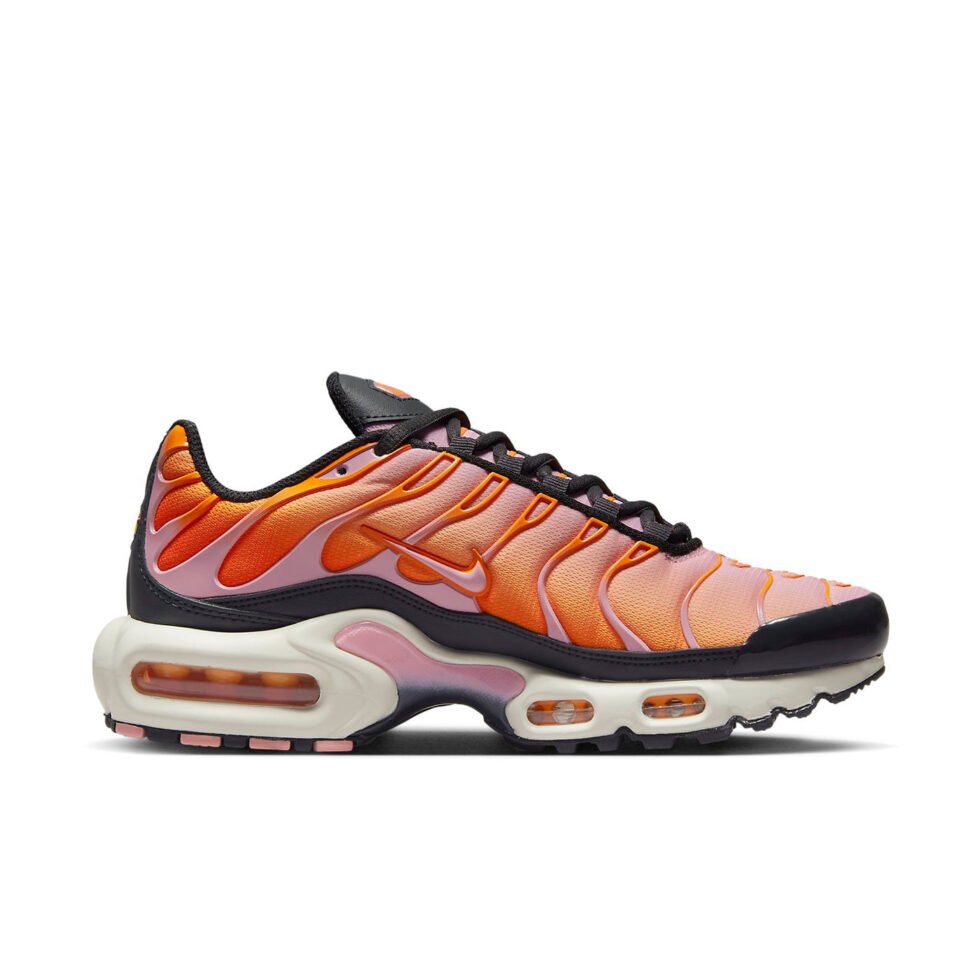 (WMNS) Nike Air Max Plus 'Magma Orange Soft Pink' FB8478-001 - Image 2
