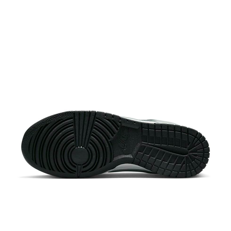 Nike Dunk Low 'Spray Paint Swoosh' FD0661-100 - Image 6