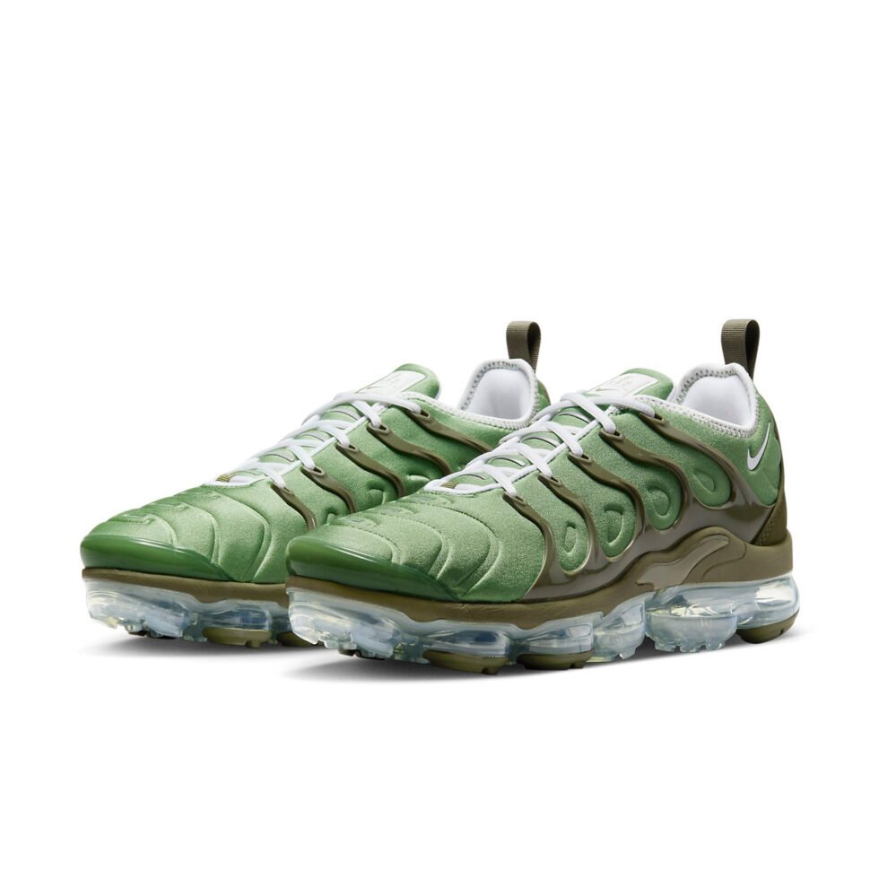 Nike Air VaporMax Plus 'Oil Green' FD0779-386 - Image 3