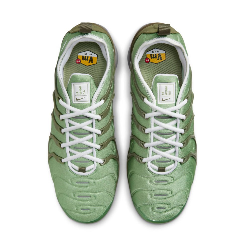 Nike Air VaporMax Plus 'Oil Green' FD0779-386 - Image 4