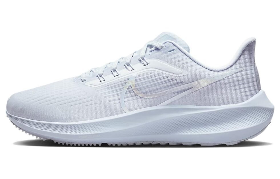 (WMNS) Nike Air Zoom Pegasus 39 'Football Grey Silver' FD0816-085 - Image 2