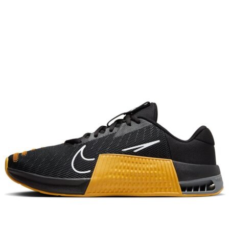 Nike Metcon 9 TB 'Black University Gold' FD5431-004