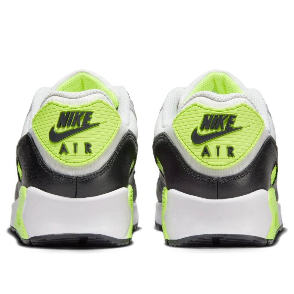 Nike Air Max 90 Gore-Tex 'Summit White Volt Black Cool Grey' FD5810-102 - Image 3
