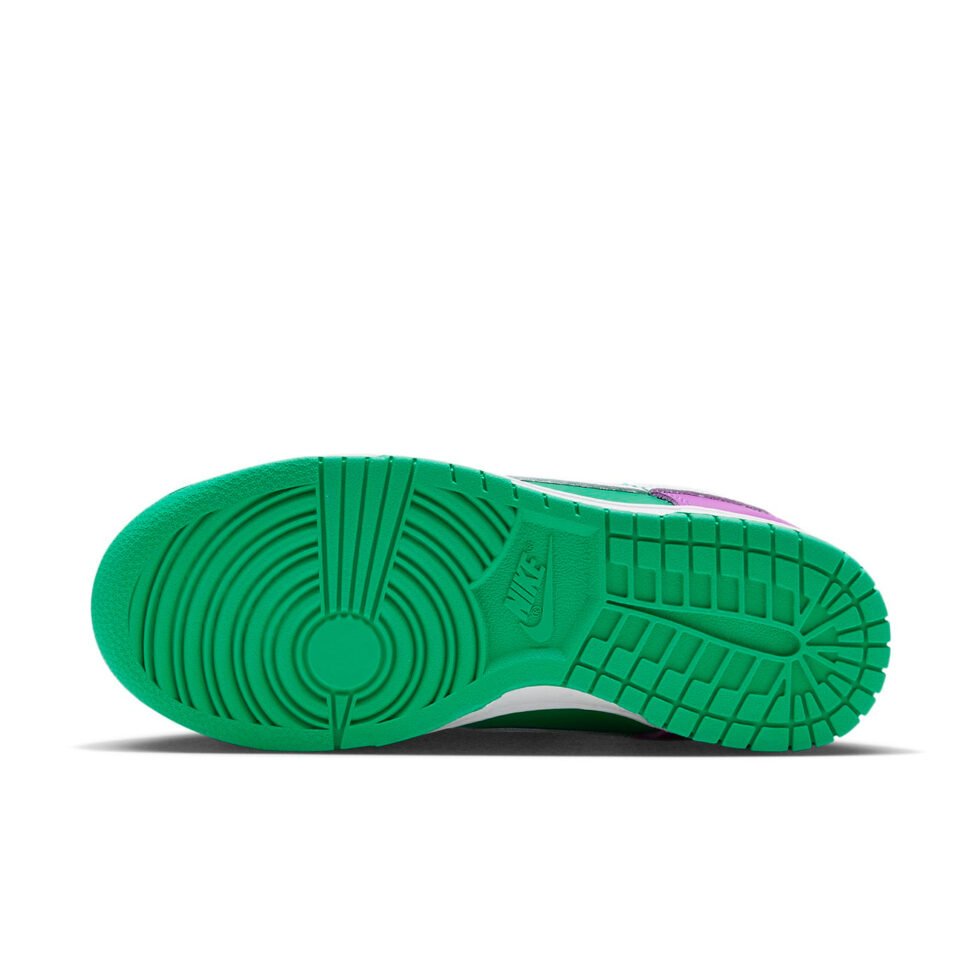 (WMNS) Nike Dunk Low 'Stadium Green Fuchsia' FD9924-311 - Image 6