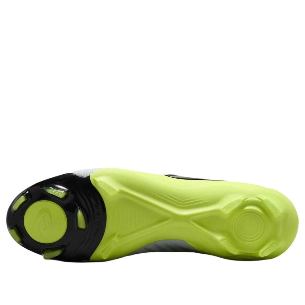Nike Phantom Luna 2 Pro 'Metallic Silver Volt' FJ2575-003 - Image 6