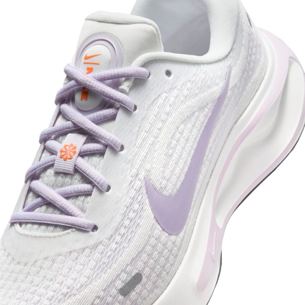 (WMNS) Nike Journey Run 'Summit White Barely Grape' FJ7765-100 - Image 7