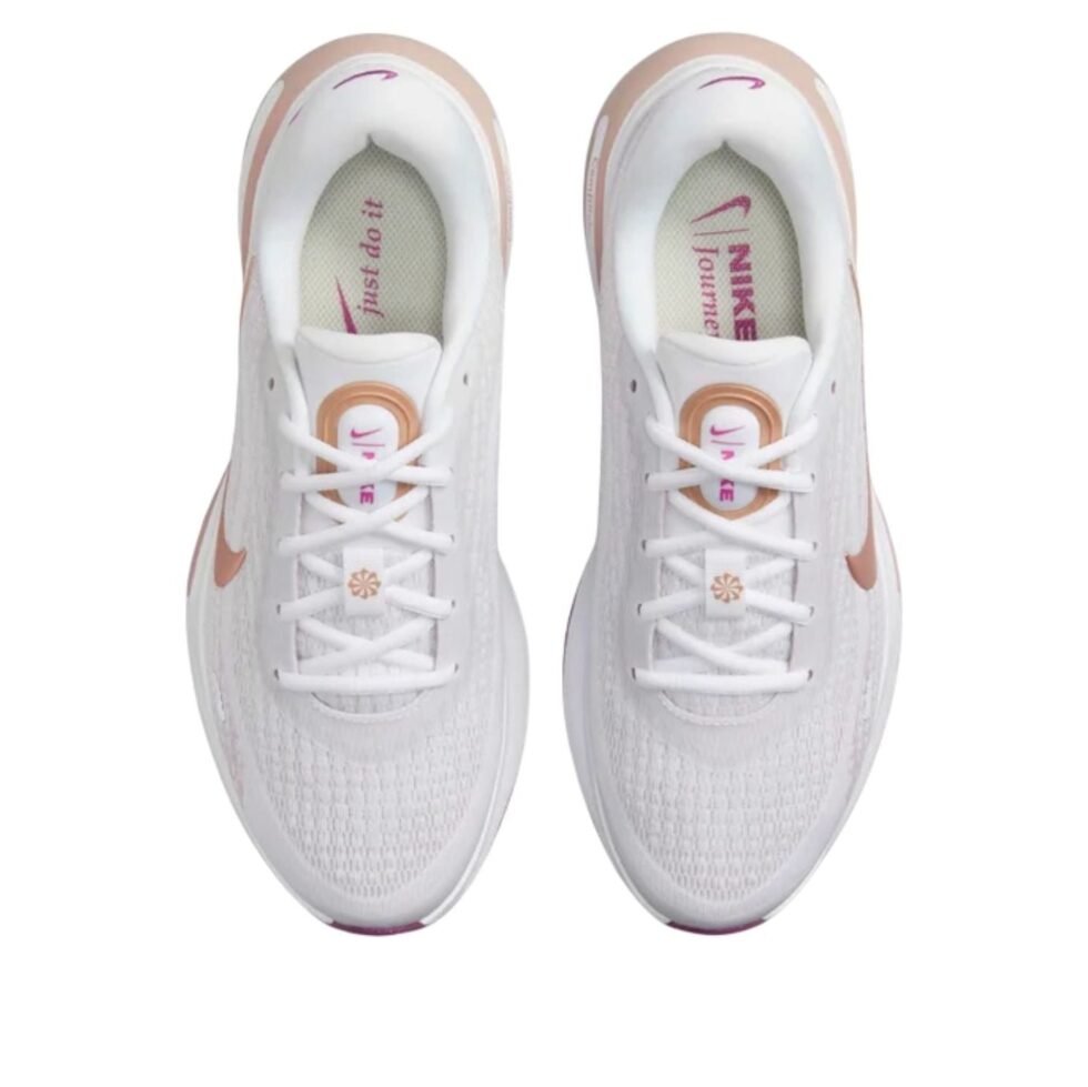 (WMNS) Nike Journey Run 'White Hot Fuchsia Platinum Violet' FJ7765-108 - Image 3