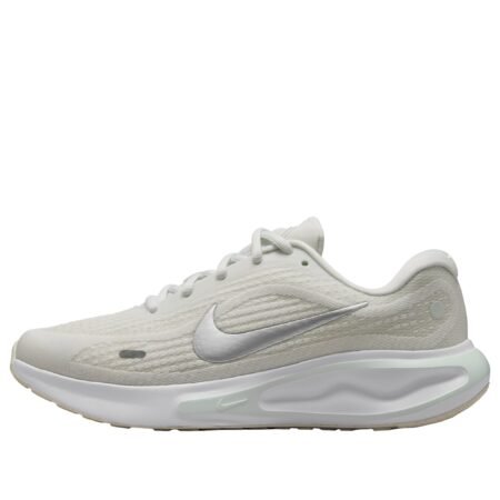 (WMNS) Nike Journey Run 'Summit White Metallic Silver' FJ7765-122