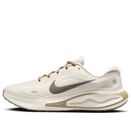 Nike Journey Run 'Light Brown Beige' FN0228-002