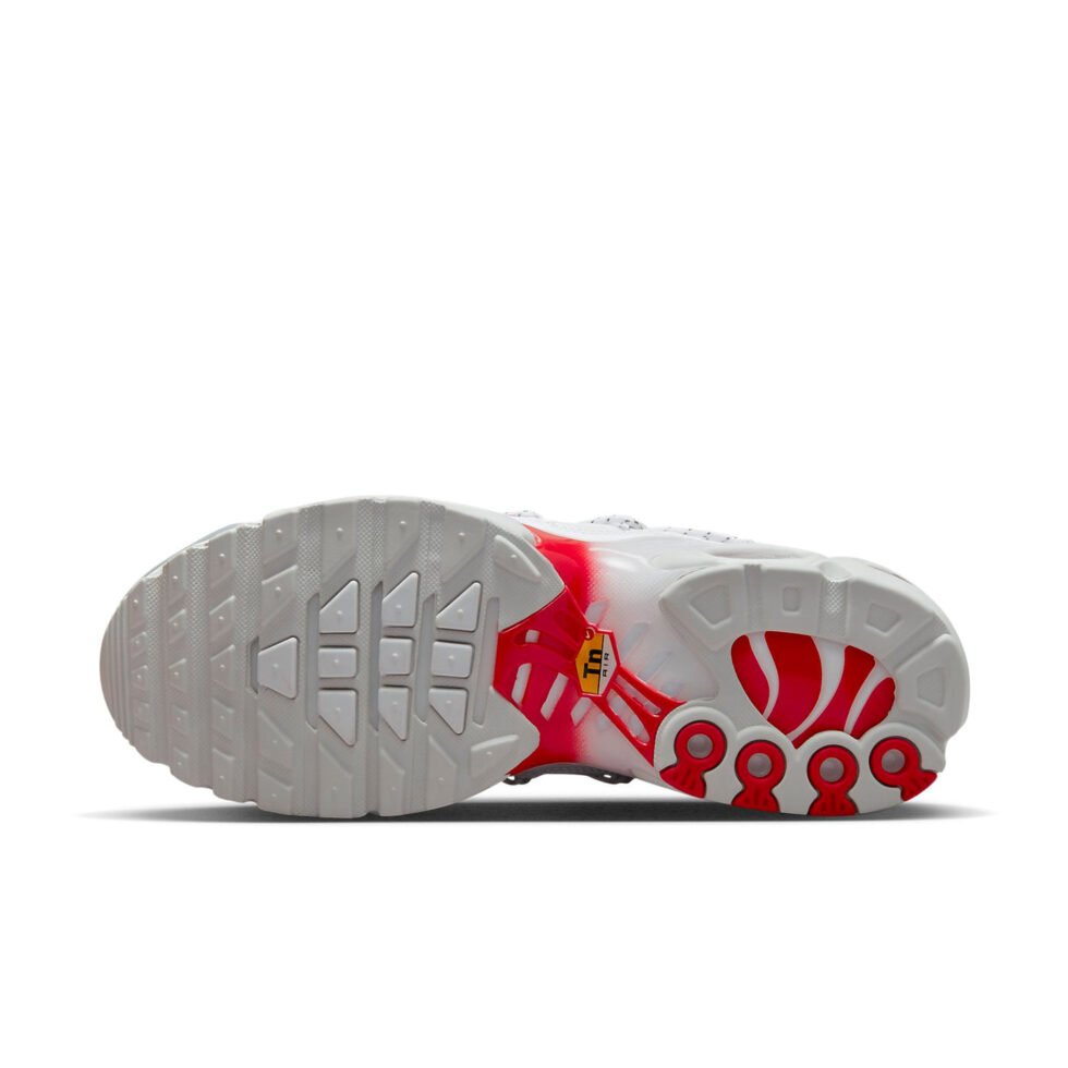 (WMNS) Nike Air Max Plus Utility 'White Red' FN3488-100 - Image 6