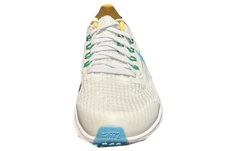 (WMNS) Nike Air Zoom Pegasus 39 'Cream White Sky Blue' FN3688-141 - Image 2