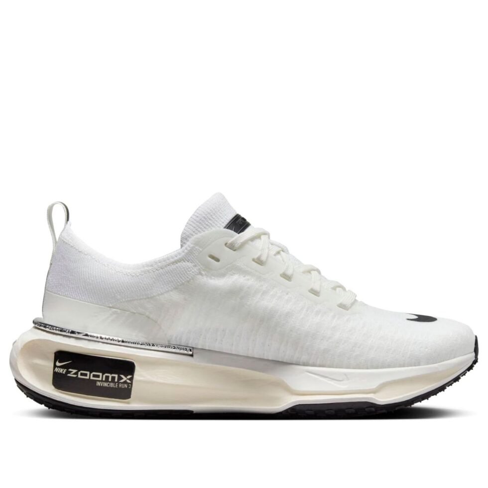 (WMNS) Nike ZoomX Invincible 3 Extra Wide 'Summit White Black' FN7997-101 - Image 2