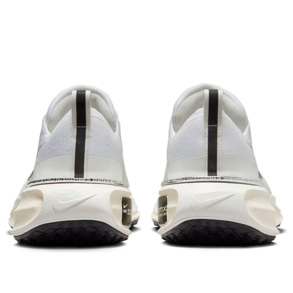 (WMNS) Nike ZoomX Invincible 3 Extra Wide 'Summit White Black' FN7997-101 - Image 5