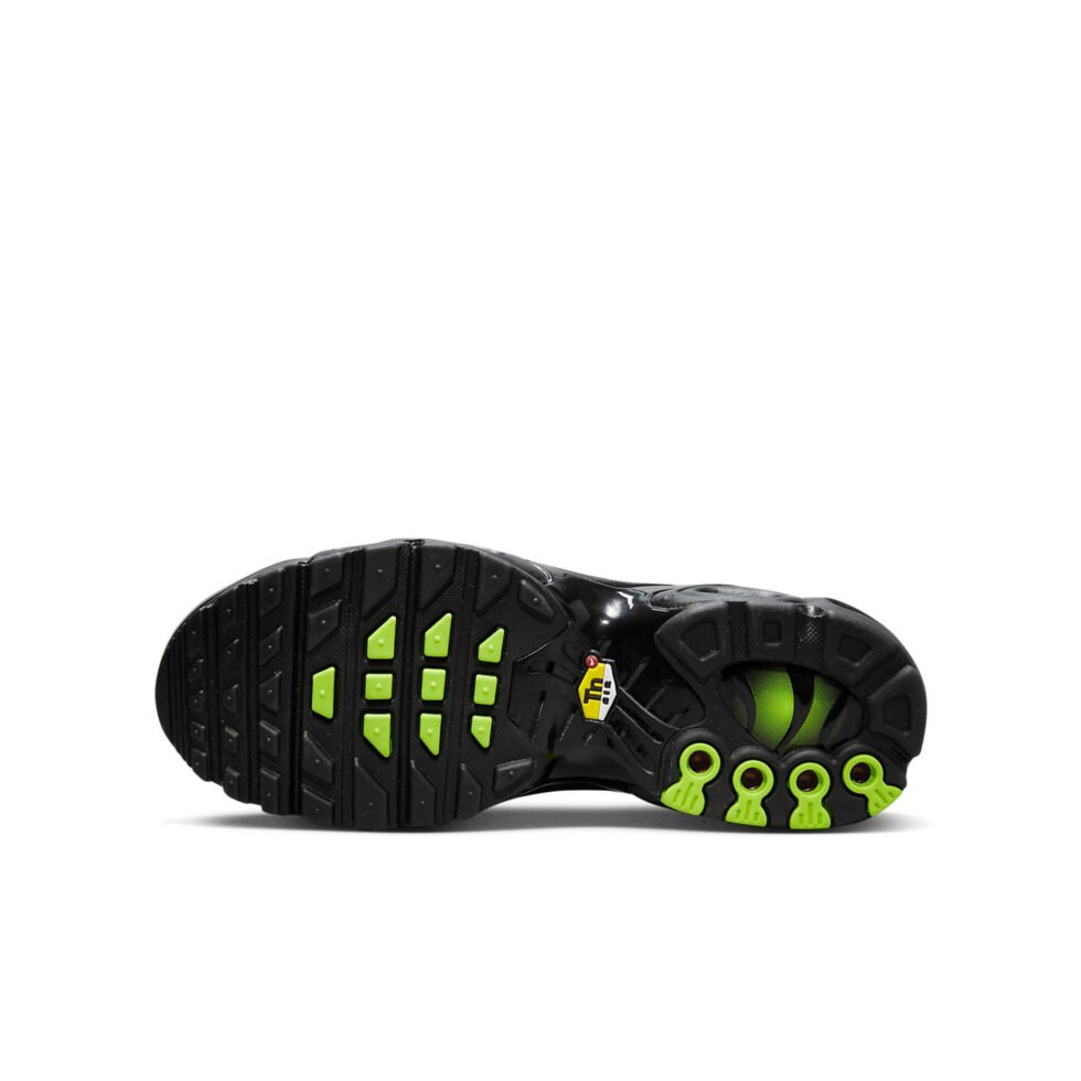 (GS) Nike Air Max Plus 'Black Volt' FQ2399-001 - Image 6