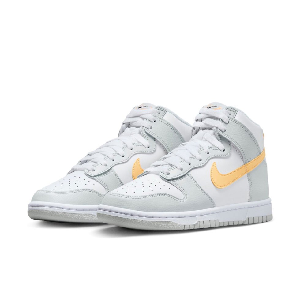 (WMNS) Nike Dunk High 'Pure Platinum Melon Tint' FQ2755-001 - Image 3