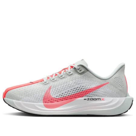 (WMNS) Nike Pegasus Plus 'Barely Grey Hot Punch' FQ7261-001
