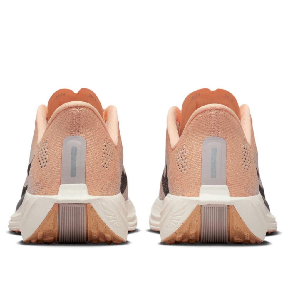 (WMNS) Nike ZoomX Pegasus Plus 'Orange Chalk Cave Stone' FQ7261-702 - Image 3