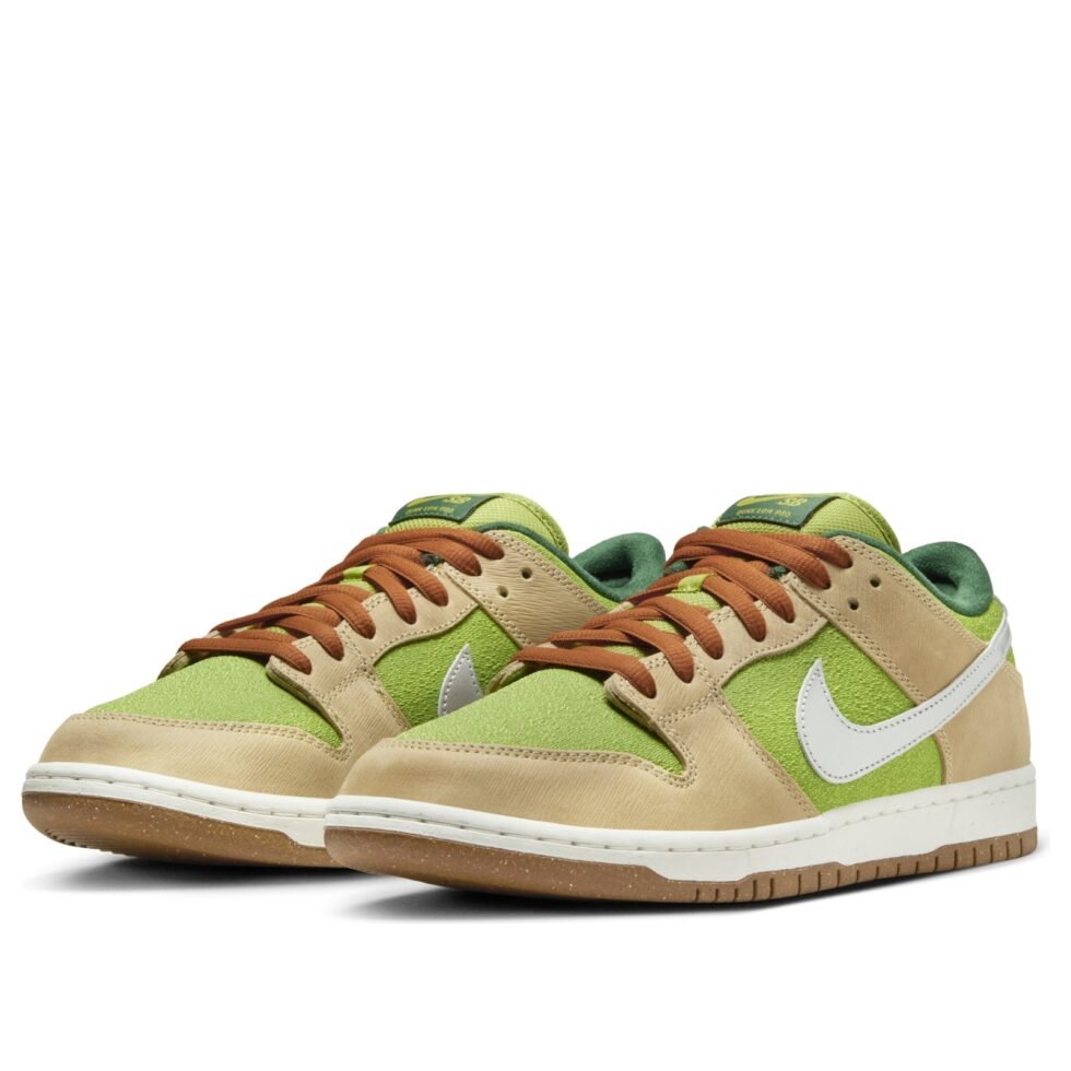 Nike SB Dunk Low 'Escargot' FQ7585-200 - Image 4
