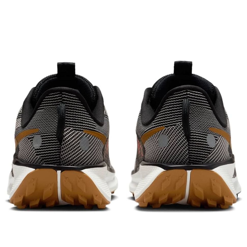 (GS) Nike Pegasus Trail 5 'Black' FV5638-005 - Image 3