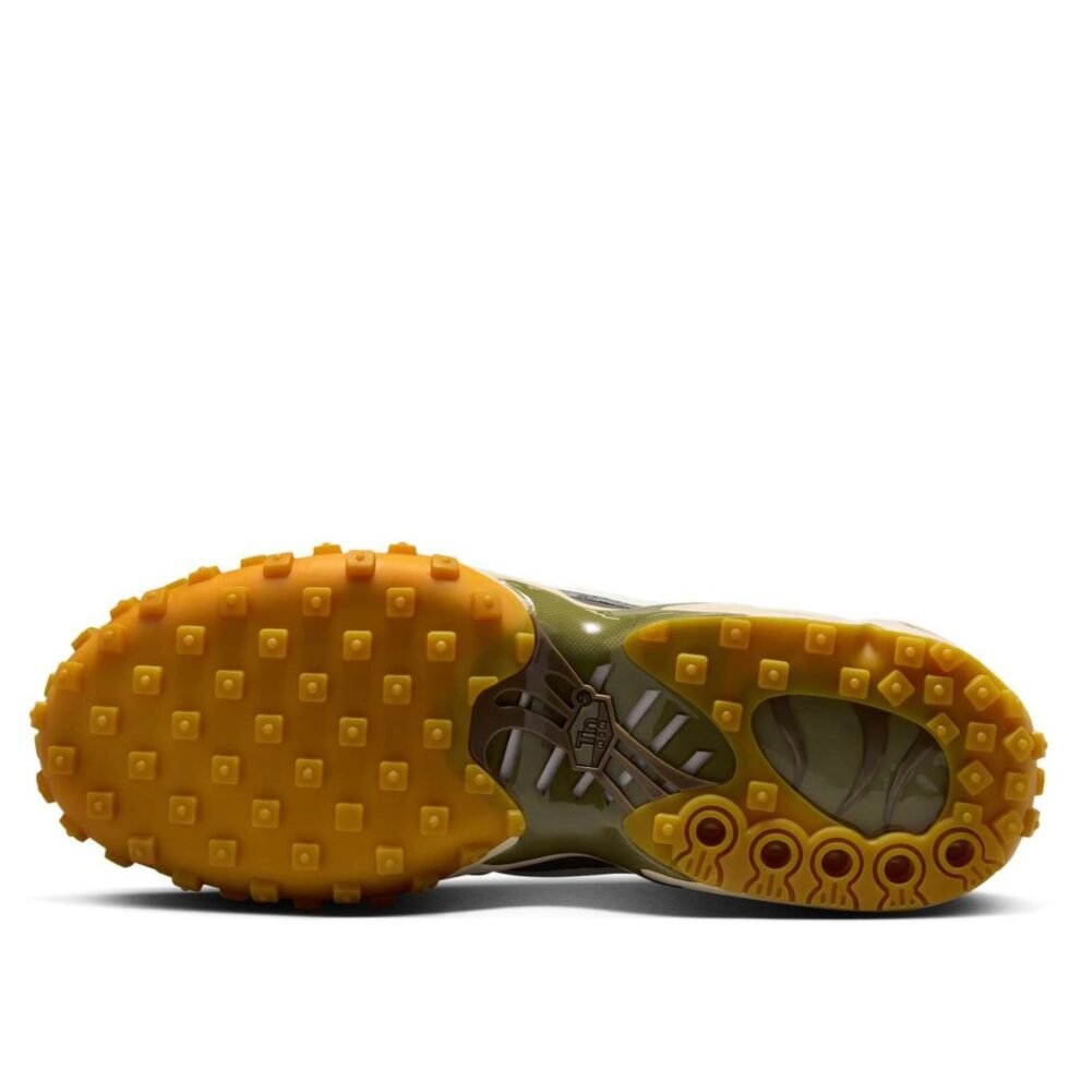 Nike Air Max Waffle 'Matte Olive Sail' FV6946-302 - Image 6