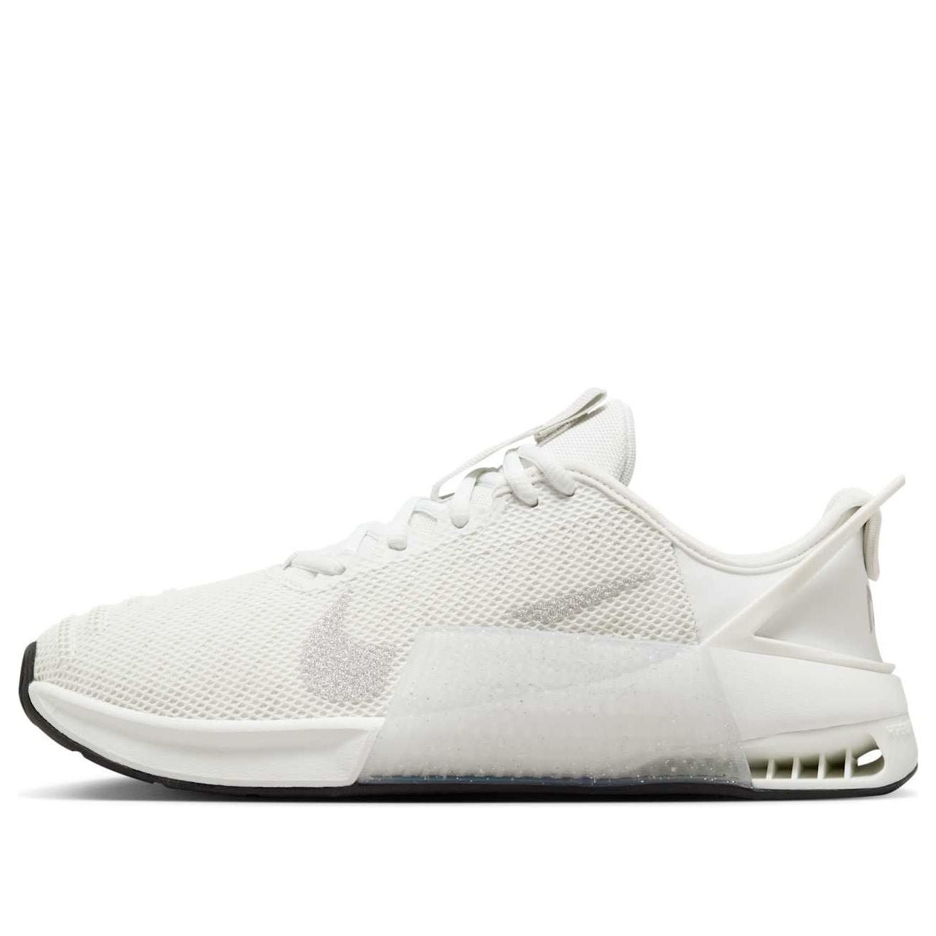 (WMNS) Nike Metcon 9 EasyOn Premium 'Summit White Sail Black Metallic Silver' FZ2113-101