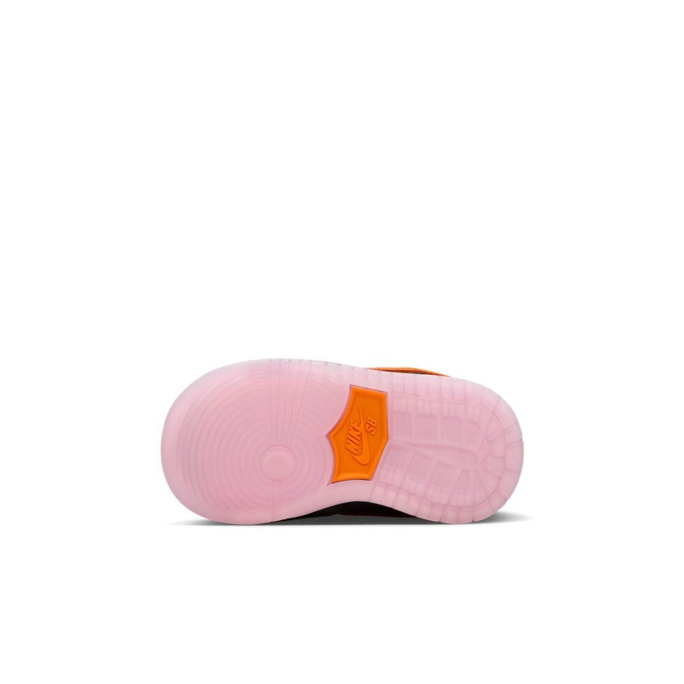 (TD) Nike x The Powerpuff Girls SB Dunk Low Pro QS 'Blossom' FZ3352-600 - Image 6