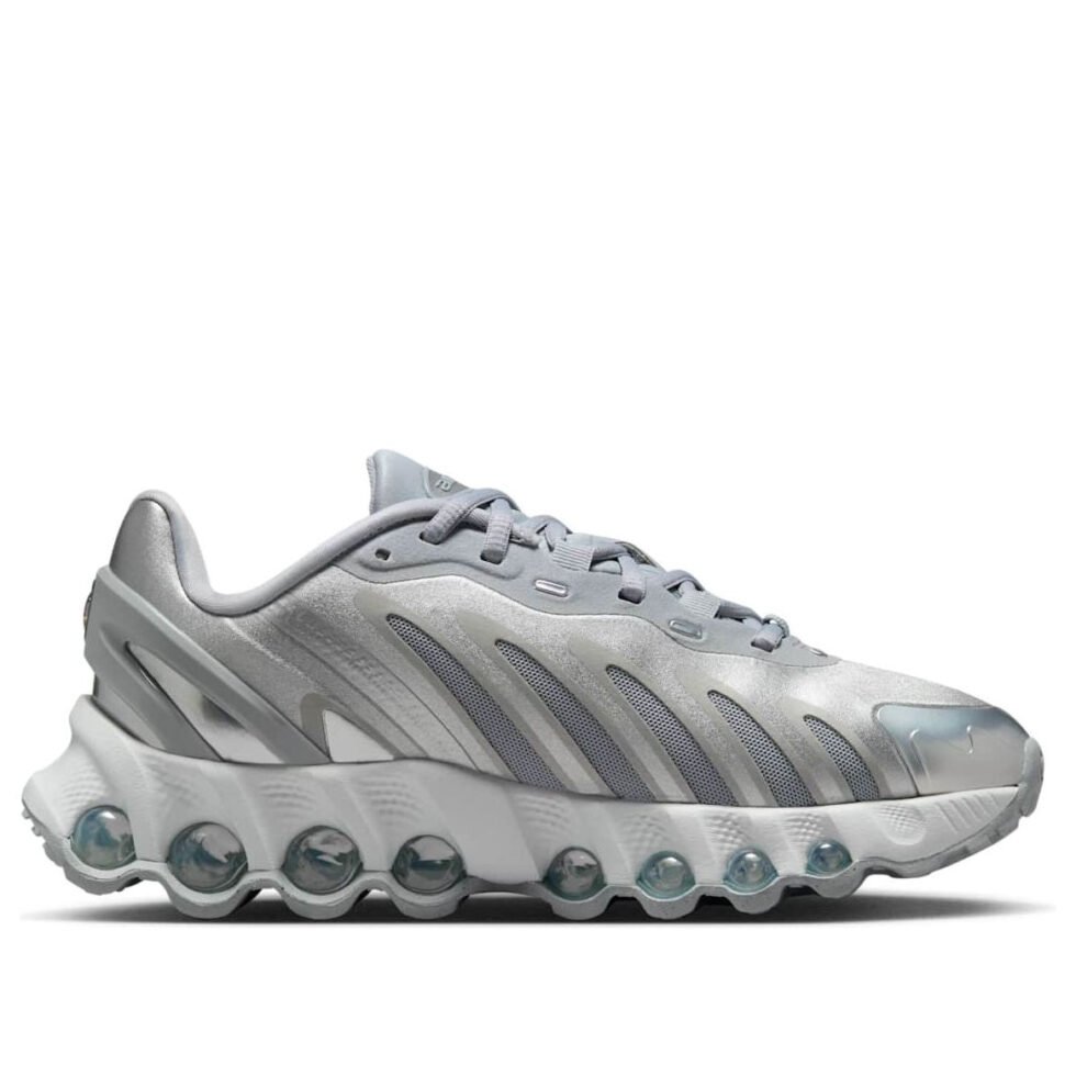 (GS) Nike Air Max Dn8 'Wold Grey Metallic Silver' HF7310-001 - Image 2