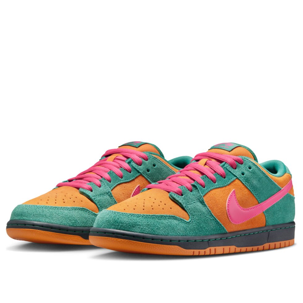 Nike SB Dunk Low 'Green Noise Light Curry' HQ1625-301 - Image 5