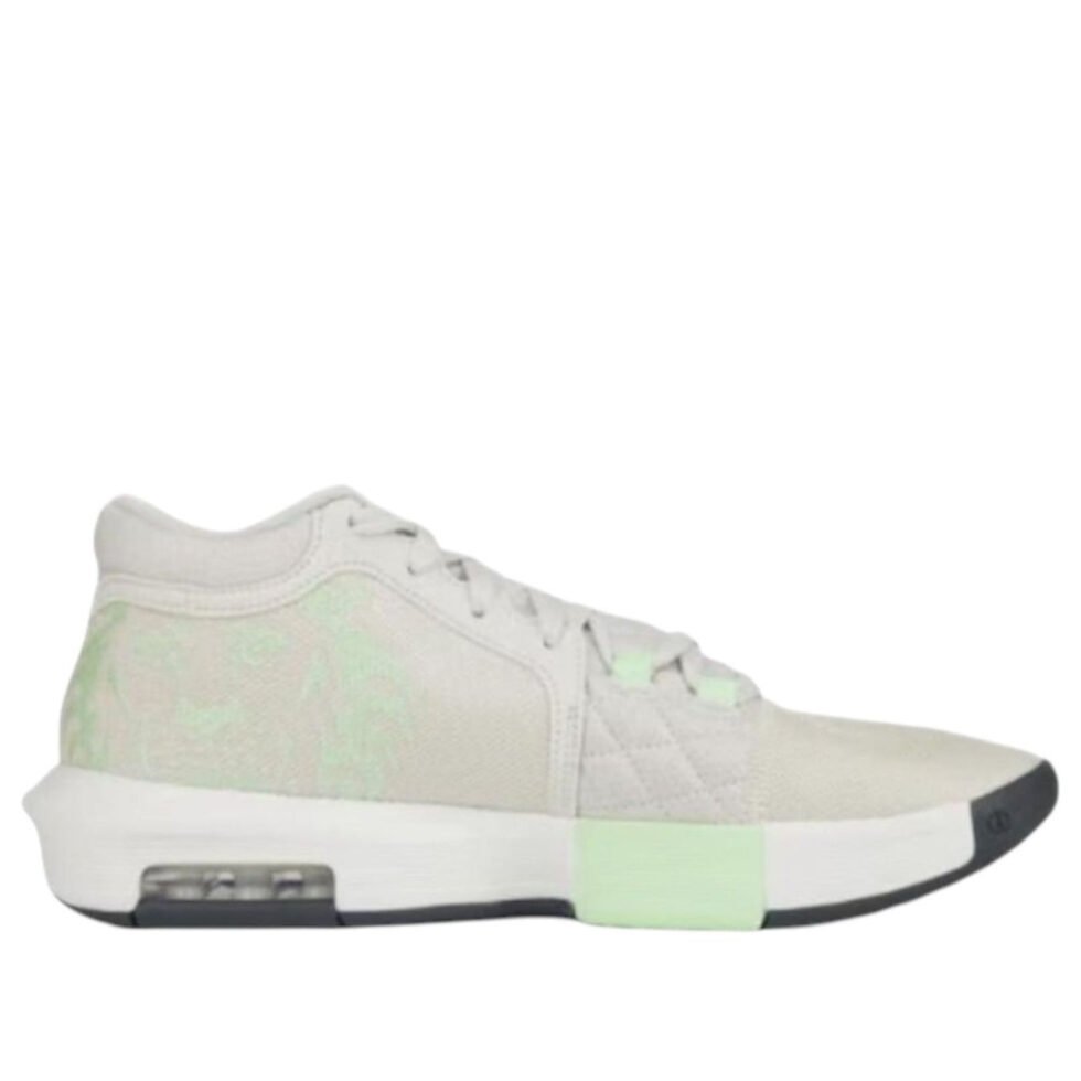 Nike Lebron Witenss 8 EP 'White Black' HQ2140-002 - Image 2
