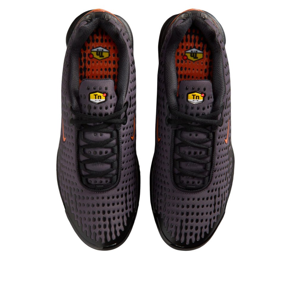Nike Air Max Plus 7 'Black Medium Ash' HQ2197-002 - Image 3