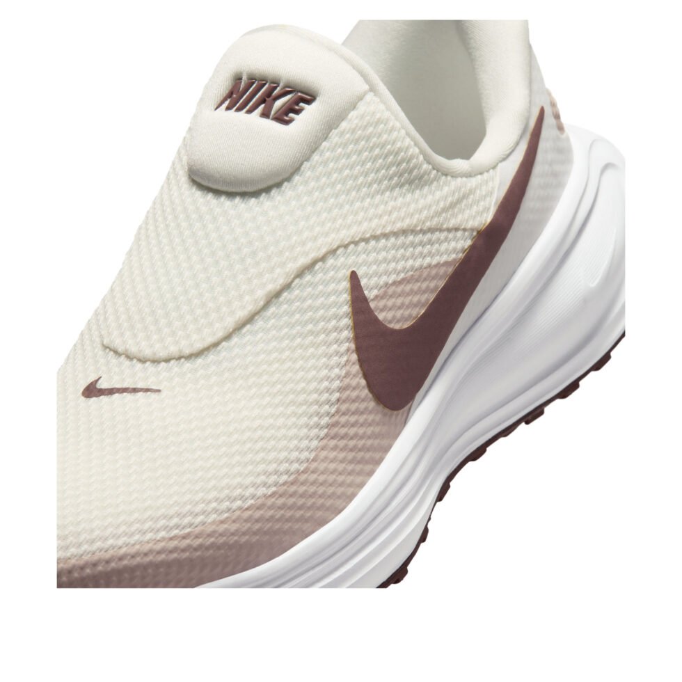 (WMNS) Nike Revolution 8 EasyOn 'Phantom White' HQ2415-002 - Image 6