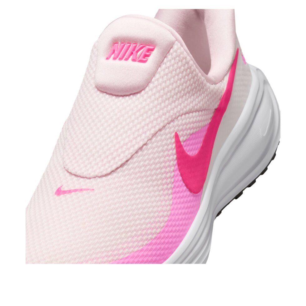 (WMNS) Nike Revolution 8 Easyon 'Pink Foam Hyper Pink' HQ2415-600 - Image 5